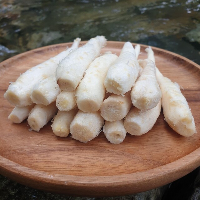 산지직송 국산 깐더덕 200g, 300g, 500g – 손질된 더덕, 향긋한 아삭함